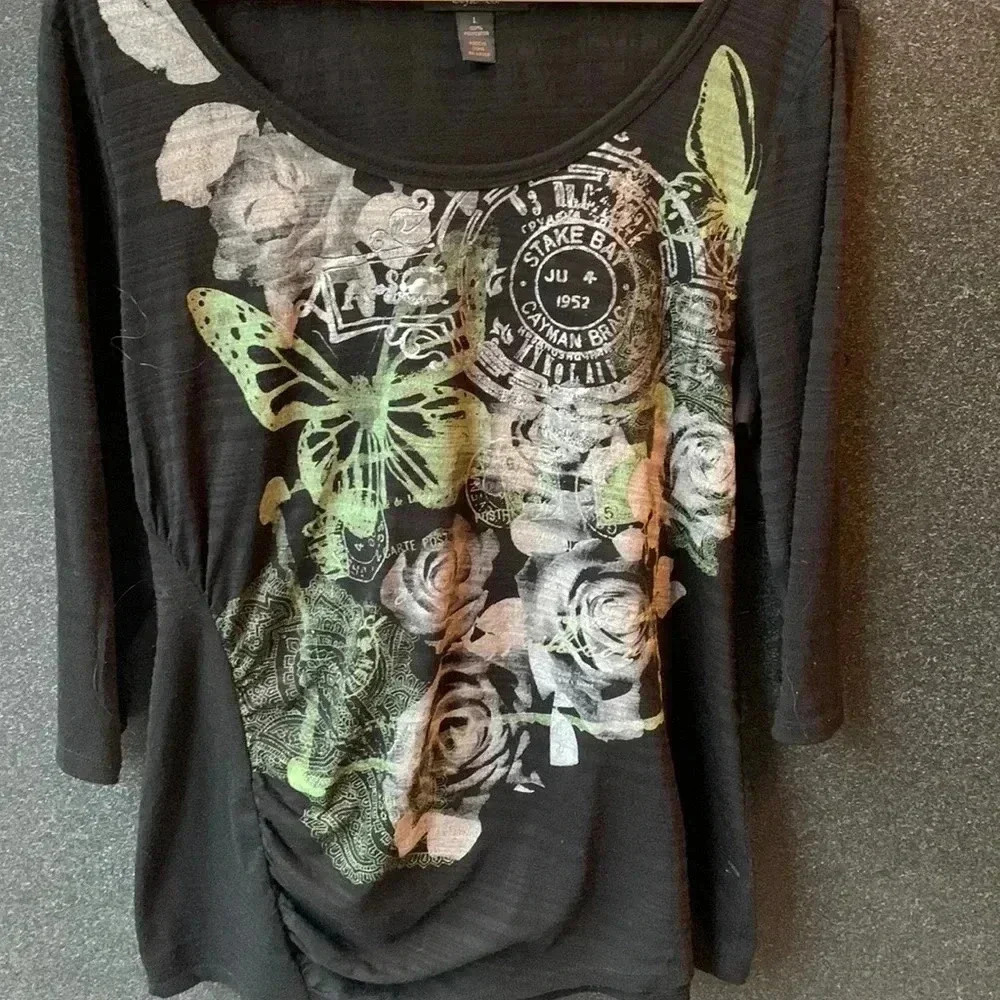 Style & Co short sleeve shirt. Size L